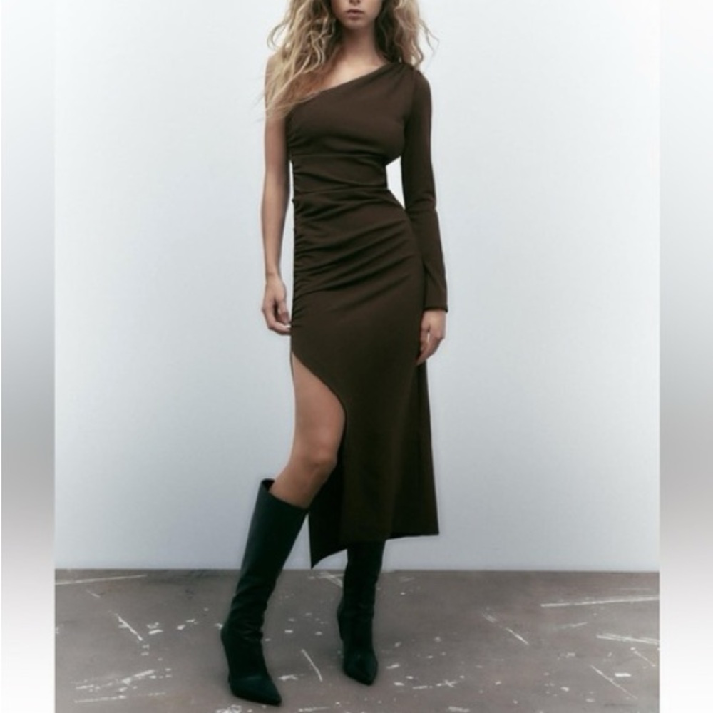Zara nwot Asymmetrical one shoulder long sleeve Brown midi maxi Dress M